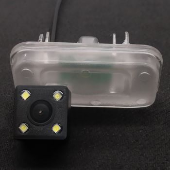 TOYOTA (8447) - LED